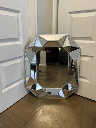 Decorative silver wall mirror, 20”x24” 1