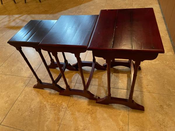 3-Piece Wooden Coffee Table Set 1