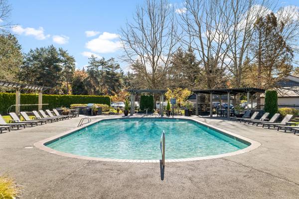 1 bedroom, Double Sinks, Outdoor + Indoor Pool & Spa 1