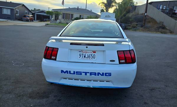 2001 Ford Mustang - $3.850 (National City)63469758761347124