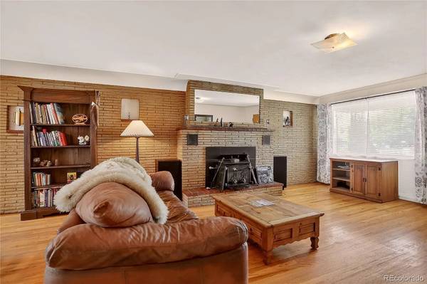 $1,765 / 2br - 1305ft2 - Bright 2BR Close to US-36 (Westminster > Harris Park)63973502361218123