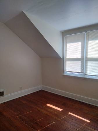 $995.00 / 1br - Un dormitorio, un baño en el área de Gaslight64051689115395122