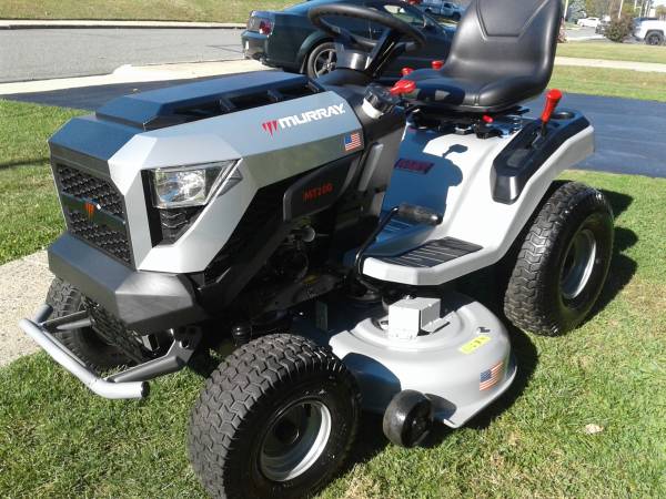 Like New, Murray By MTD Automatic Riding Mower 1