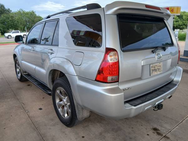 2007 Toyota 4Runner Limited, solo 195 mil millas, súper bien cuidado y limpio - $9.100 (Round Rock)63439785861505121