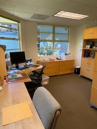 $2,800 Beautiful Spacious Corner Office Suite for Rent (mill valley)63664203276163120