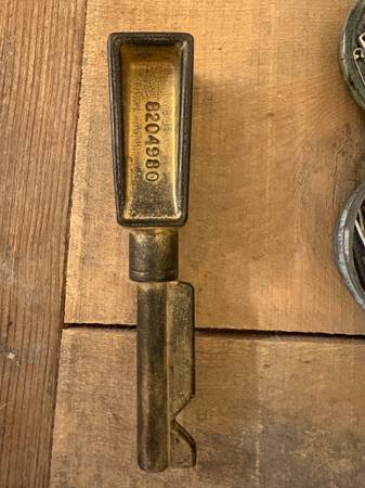 Railroad, Engineer, Reverser Key 1