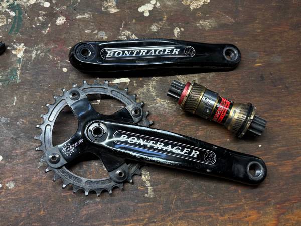 1x MTB Crankset w/ BB RaceFace Bontrager - bicycle parts - by