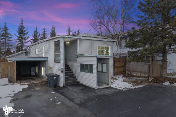 $320,000 / 4br - 1640ft2 - ANCHORAGE DUPLEX! (428 N. Bunn Street) (Anchorage)63991794318979120