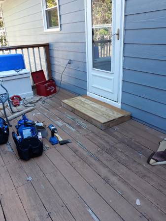 LEAF BLOWING, JUNK HAULING, BUSH TRIMMING, PAINTING, HOME UPDATES 1