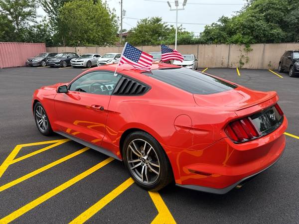 2016 Ford Mustang EcoBoost Coupe - $10,995 (Oak Lawn, IL)63469626756737123