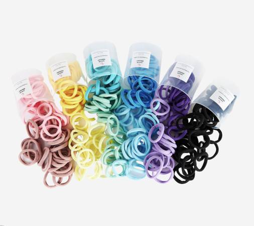 wholesaling clothes & hair accessories 1