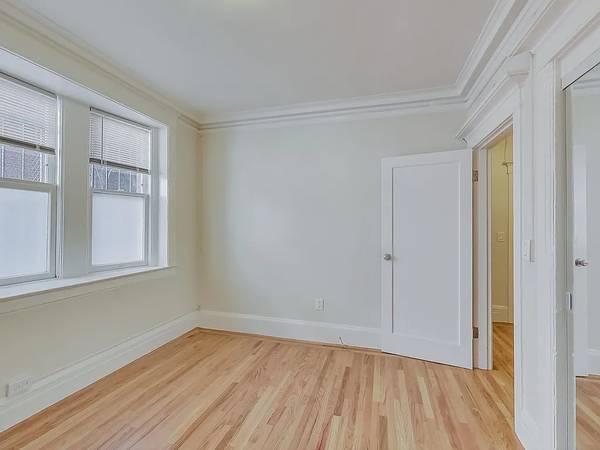 $950 / 1br - This apartment is a true gem. Situated in the back of the building (San Francisco)63946805253379123