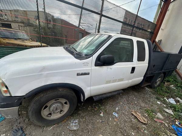 FORD F25 2006 1