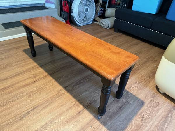 Nice sturdy bench #1695 1
