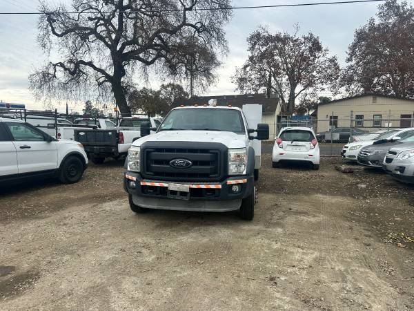2012 Ford F550 Super Duty - Photo 8