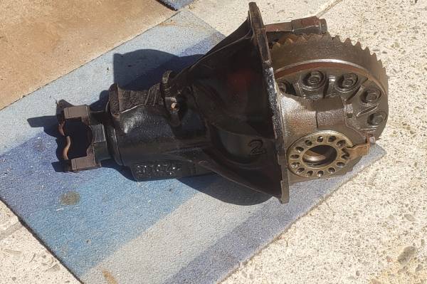 Mopar 8 3/4" Diff Center 742 Case Sure Grip 4.88 1