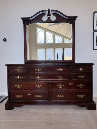 Solid wood complete bedroom set 1