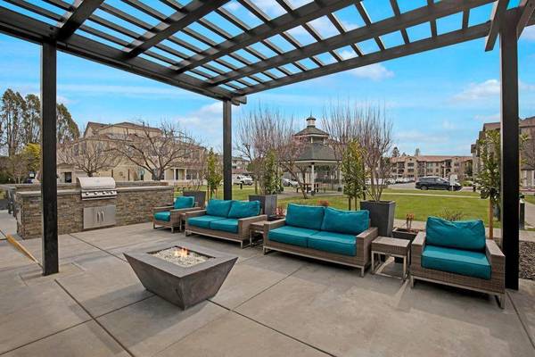Experience Napa-Open Layout 3 BRs & Clubhouse Access 1