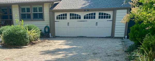 GARAGE DOOR w/ GENIE 1