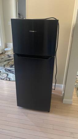 Mini refrigerator 1