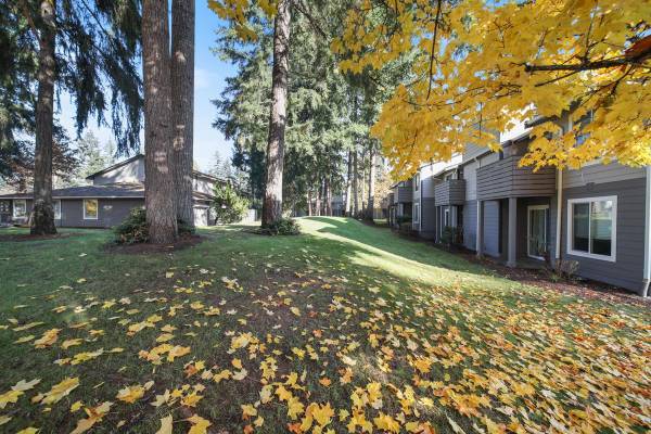 $1,899 / 2br - 818ft2 - Reserve su apartamento hoy, mantenimiento 24 horas, cochera, triturador de basura63688608059651120