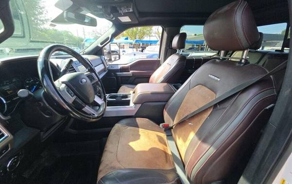 2017 Ford F-250 4x4 4WD - Photo 3