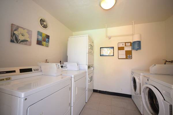 $1,950 / 1br - 535ft2 - Gated Community, Heated Pool, Special $500.00 Look and Lease (701 N. Mobil Ave, Ventura County, CA)63800711709571122