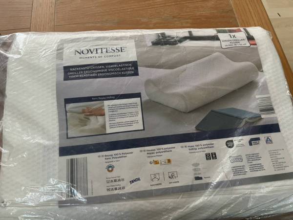 Ergonomic  foam  neck support pillow brand-new 1