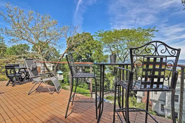 $1 / 3br - Granite Pier: Blends craftsmanship with modern amenities. Water views! (Rockport, MA)63892102874115122