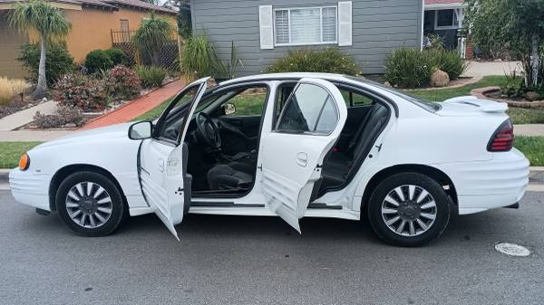 2000 Pontiac Grand Am - Smogged - Clean Title - ONLY 120k Miles - $2,500 (San Diego / Mission Bay Park)63624731681795123