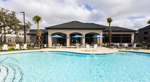 8wks free w/12+mo + $1000 GC 1