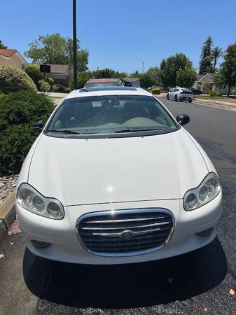 2001 Chrysler LHS no funciona, solo 60 mil millas originales - $900 (campbell)63469607791235120
