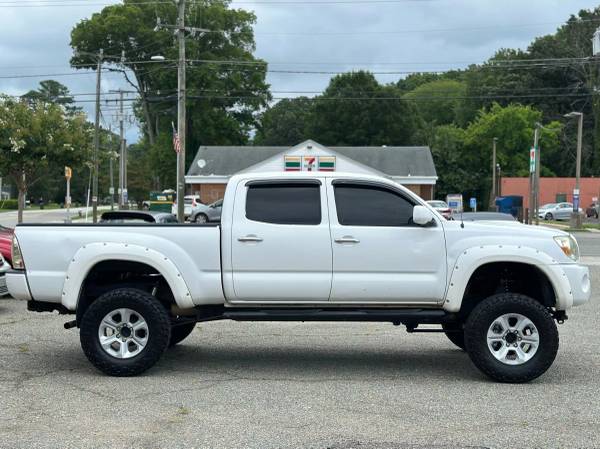 2005 Toyota Tacoma Double Cab !!! - $12500.00 (Hampton)63621650851331123