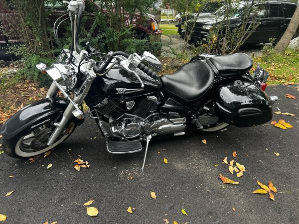 Yamaha  V star classic 1100 1