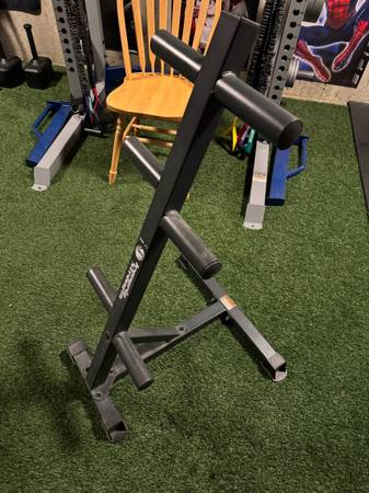 Irongrip strength TSA-142 Olympic Weight  Rack 1