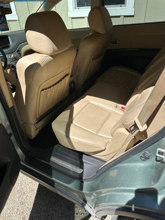 06 Subaru tribeca b9 - $3,500 (scotts valley)63617492503169124