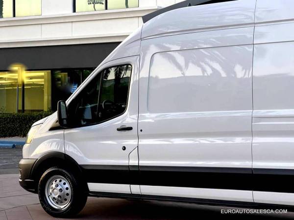 2023 Ford Transit 250 AWD - Photo 12