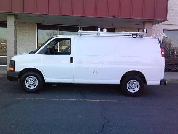 2013 Chevrolet Express 2500 - Photo 6