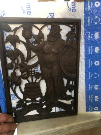 BREWERY BRASS WALL PLAQUE 1