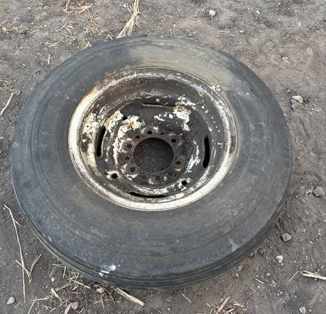 7.60-15 Implement Tire 1
