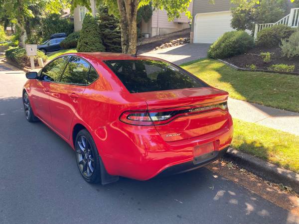 2016 Dodge Dart PF SE 4 door rare 6 Speed manual with 124000 miles - $5,759 (Beaverton)63616151587331122