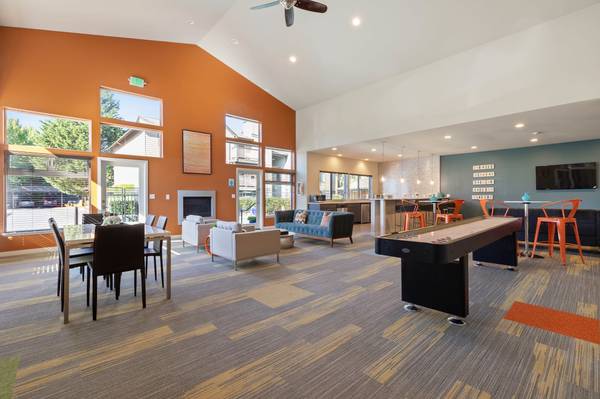 $2,246 / 2br - 1003ft2 - 2/hab 2/ba, Lavadora/Secadora, Reciclaje (200 SW 5th Pl, Renton, WA)63934291618563122