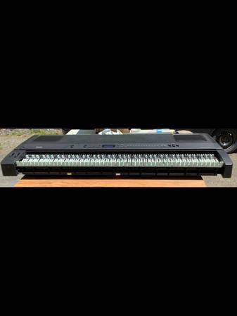 Yamaha P-200 1