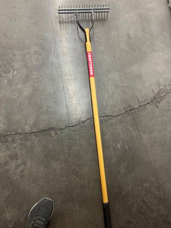 Thatching Rake 1