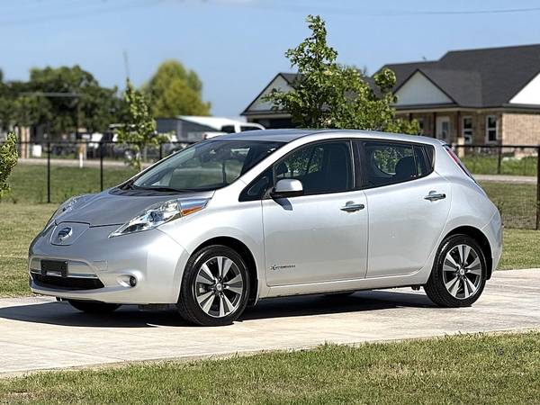 2015 Nissan Leaf electric for sale - Greenville, TX - craigslist