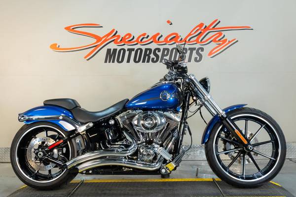 2015 Harley-Davidson Breakout® Softail® 1