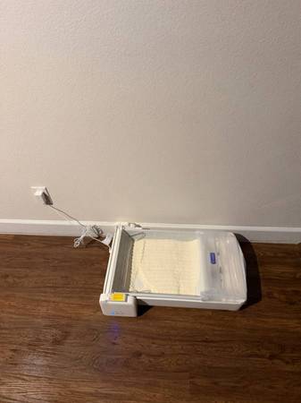 Robotail Automatic Litter Box (Las Vegas)560445721349335043