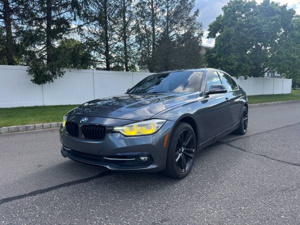2017 BMW 3 Series · 330i xDrive Sedan 4D 1