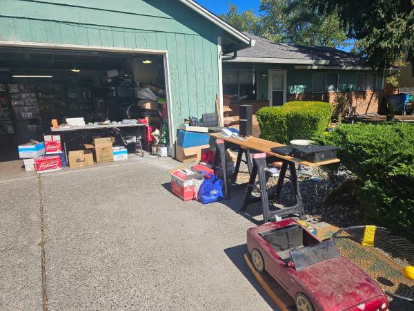 Yard sale photo