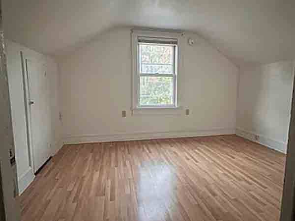 $820 / 2br - 🍂Two-bedroom one bathroom apartment🍂 (Essex Junction, VT)63784617185667121